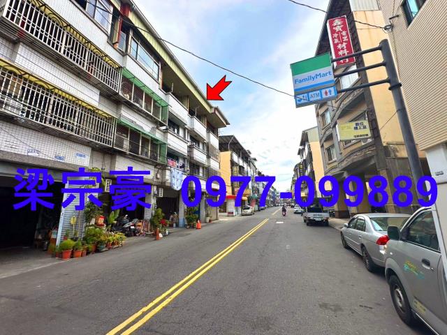台中大里法拍透天-2