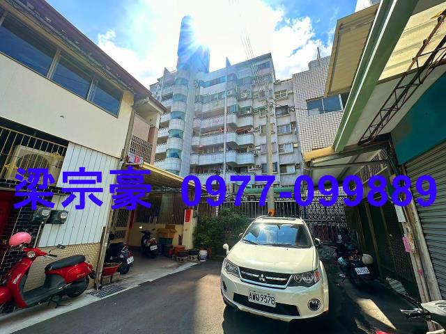 大里大樓法拍-4