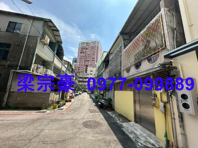 台中西區透天拍賣-2